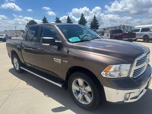 Used 2019 RAM 1500 Big Horn AWD/4WD image 2