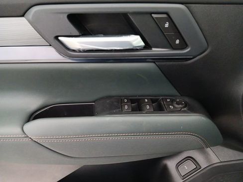 New 2026 GMC Terrain AT4 AWD/4WD image 19