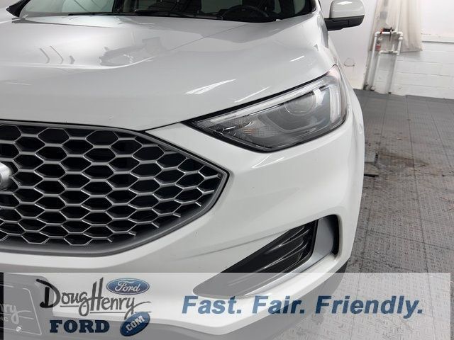 Used 2024 Ford Edge SEL AWD/4WD image 11