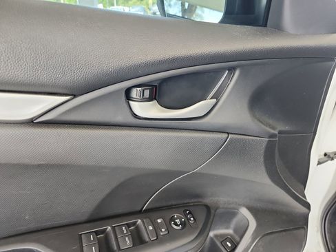 Used 2020 Honda Civic LX image 15