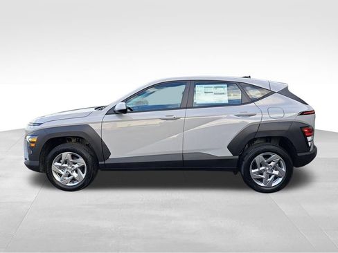 New 2026 Hyundai Kona SE AWD/4WD image 2