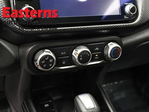 Used 2023 Nissan Kicks SV FWD image 19