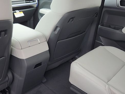 New 2026 Hyundai Santa Fe Calligraphy image 18