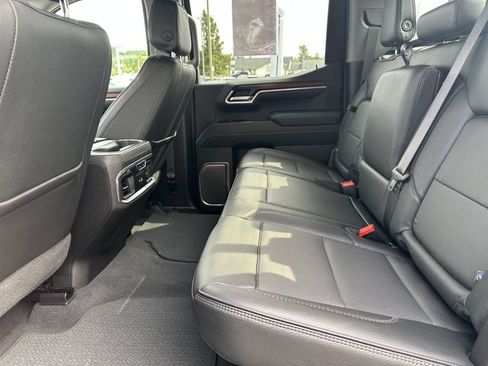 Used 2026 GMC Sierra 1500 Denali w/ Technology Package AWD/4WD image 21