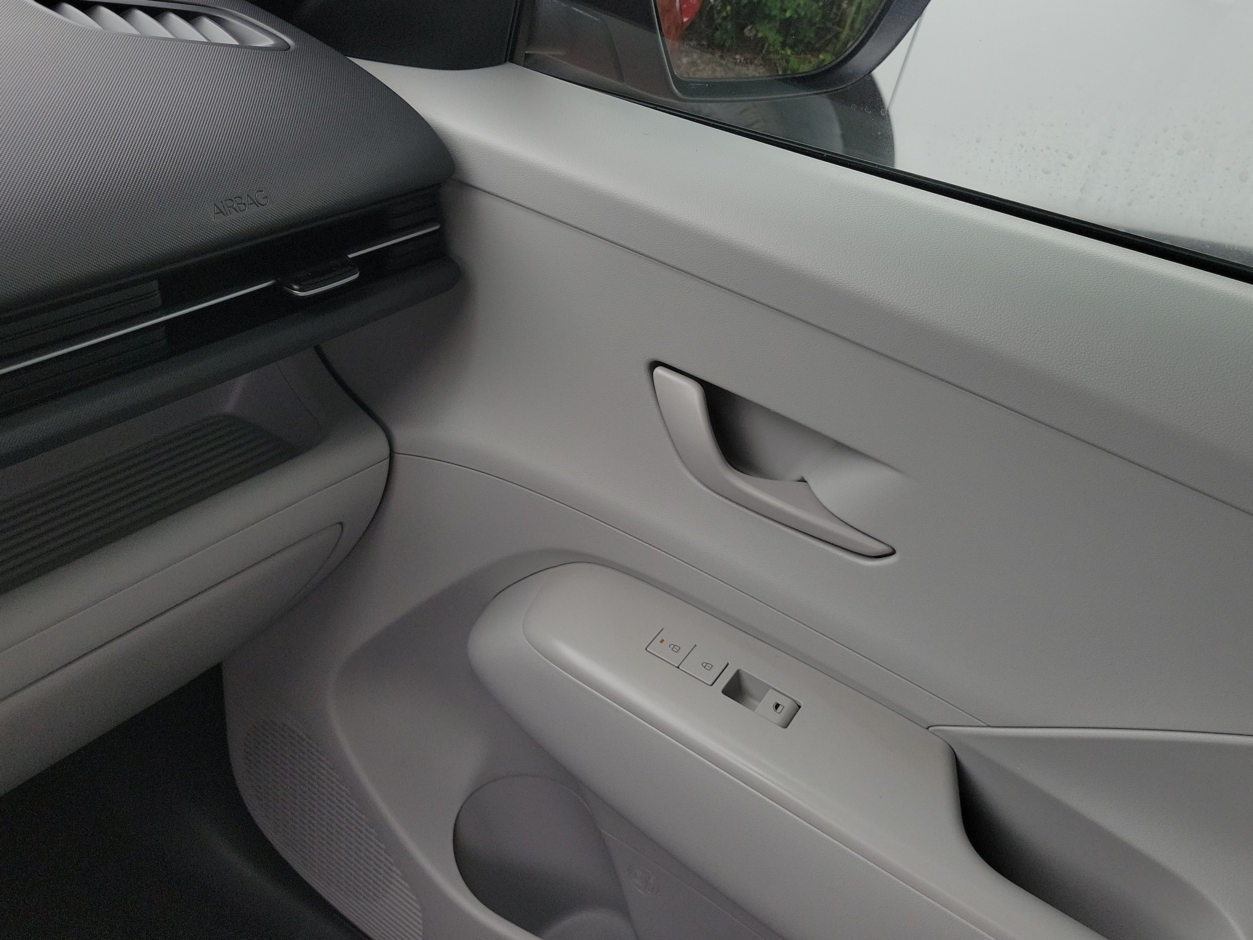 Used 2024 Hyundai Kona SEL FWD image 27