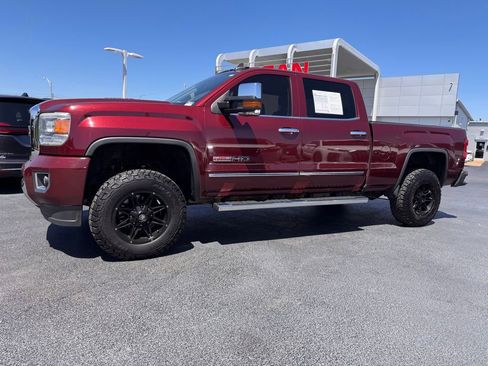 Used 2016 GMC Sierra 3500 SLT w/ Duramax Plus Package AWD/4WD image 2