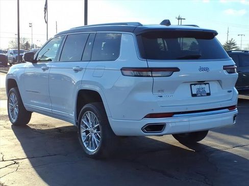 Used 2023 Jeep Grand Cherokee L Summit w/ Luxury Tech Group V image 5