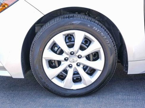 Used 2025 Toyota Corolla LE FWD image 13
