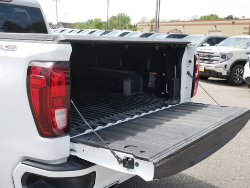 Used 2023 GMC Sierra 1500 Elevation w/ X31 Off-Road Package AWD/4WD image 18