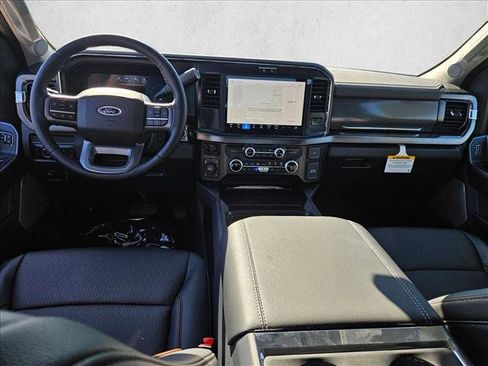 New 2026 Ford F250 Lariat w/ FX4 Off-Road Package image 15