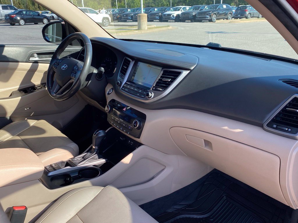 Used 2017 Hyundai Tucson SE Plus FWD image 31