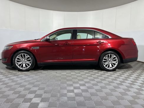 Used 2017 Ford Taurus Limited FWD image 5