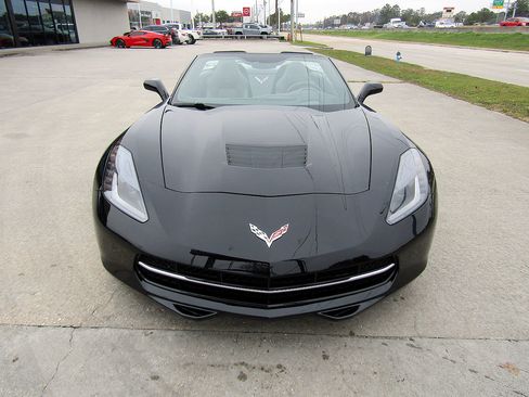 Used 2014 Chevrolet Corvette Stingray 2LT Convertible w/ 2LT Preferred Equipment Group image 2