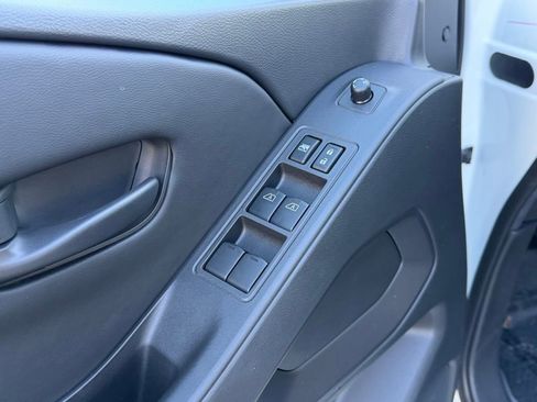 New 2026 Nissan Frontier SV image 13