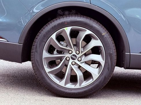 New 2026 Lincoln Aviator Reserve AWD/4WD image 4