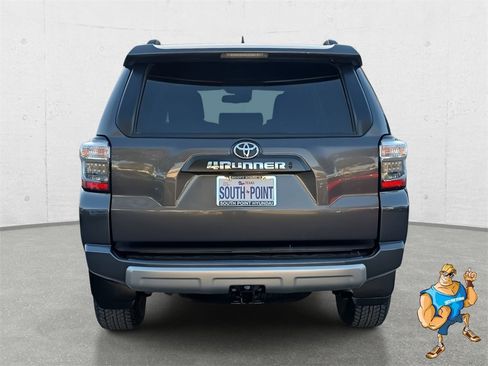 Used 2023 Toyota 4Runner TRD Off-Road Premium image 6