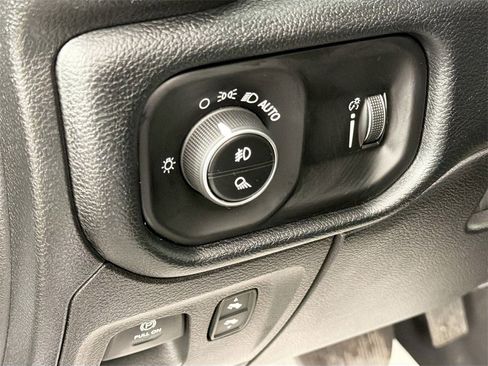 Used 2020 RAM 1500 Sport w/ Level 2 Equipment Goup w/2_L image 10