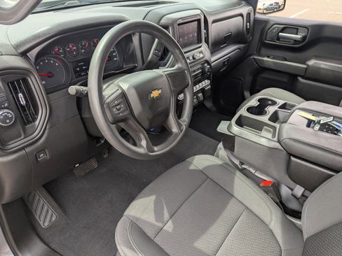 Used 2021 Chevrolet Silverado 1500 Custom image 10