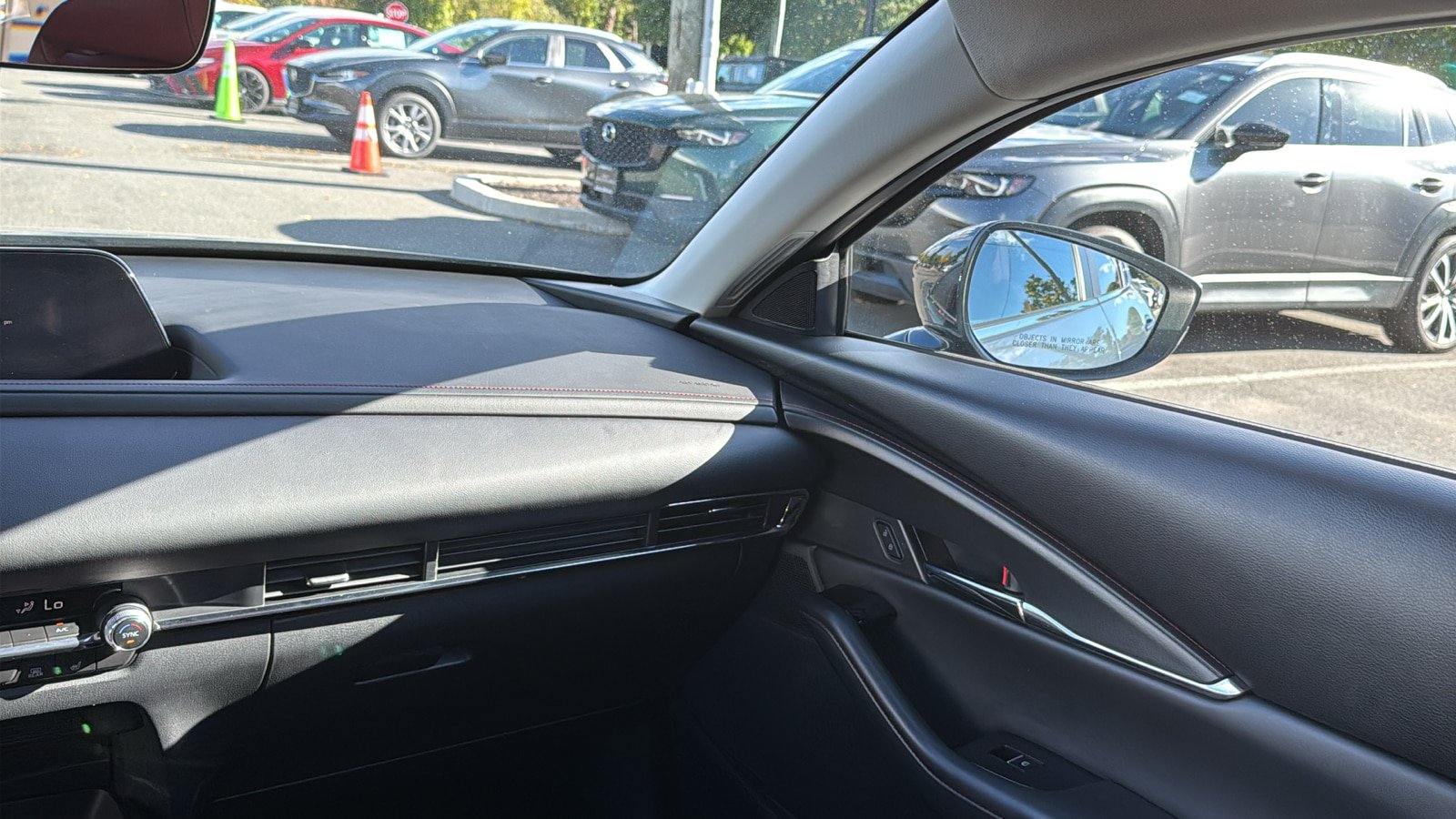 Used 2023 MAZDA CX-30 AWD 2.5 S w/ Preferred Package image 23