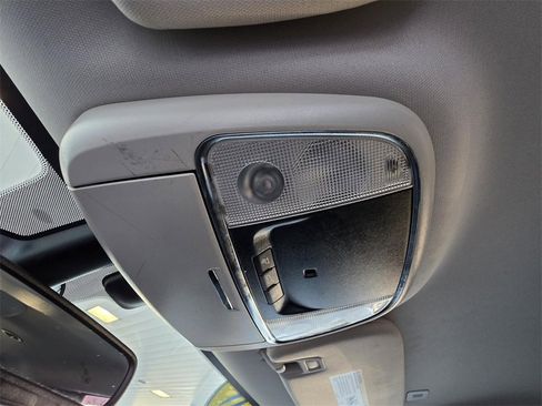 Used 2020 Dodge Durango SXT image 28