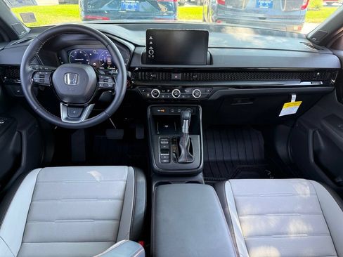 Used 2026 Honda CR-V Sport Touring image 18