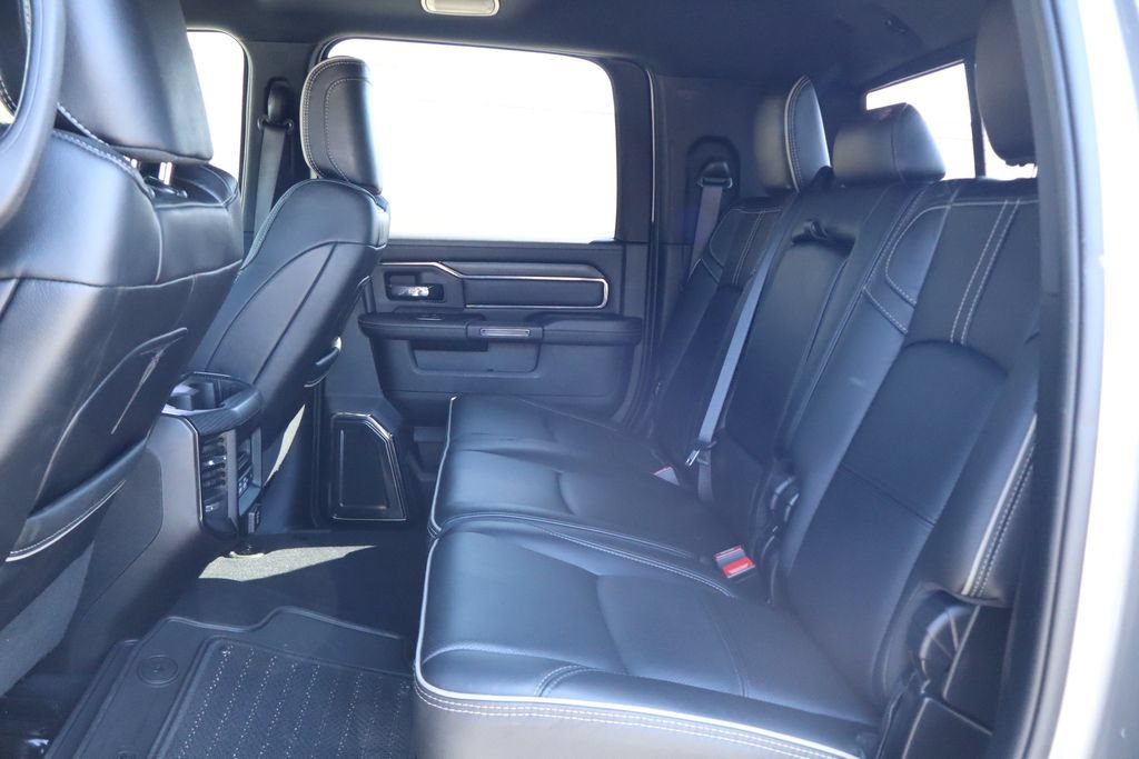 Used 2024 RAM 2500 Limited AWD/4WD image 33