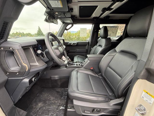 New 2026 Ford Bronco Badlands AWD/4WD image 8