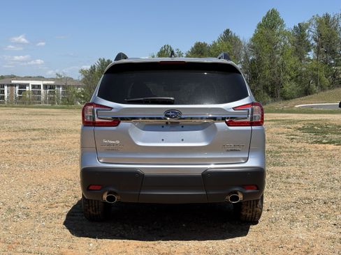 New 2026 Subaru Ascent Limited AWD/4WD image 10