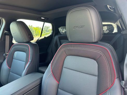 New 2025 Chevrolet Equinox EV RS image 20