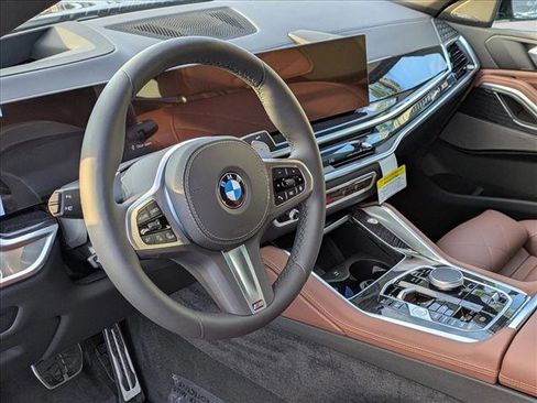 New 2026 BMW X6 xDrive40i image 3