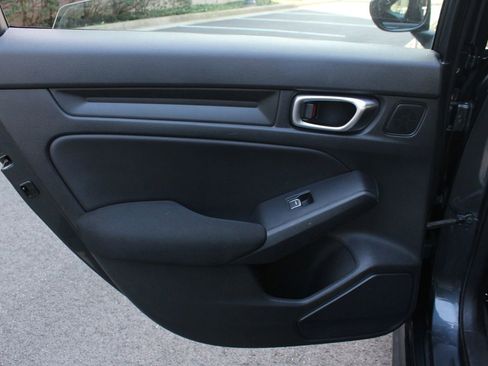 Used 2022 Honda Civic Sport image 21