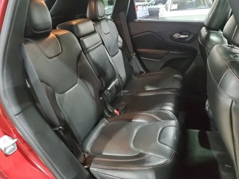 Used 2015 Jeep Cherokee Trailhawk w/ Comfort/Convenience Group AWD/4WD image 22