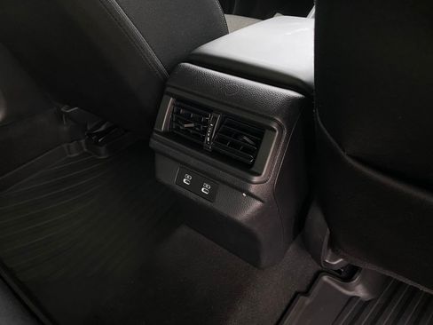 Used 2025 Honda Accord SE image 27