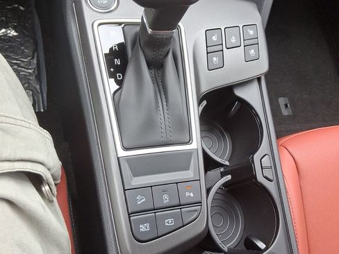 New 2026 Kia Sportage SX FWD image 13
