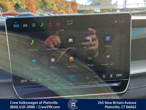 New 2026 Volkswagen Tiguan SE R-Line image 32