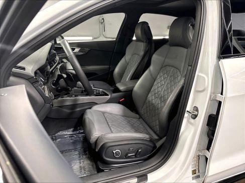 Certified 2023 Audi S4 Premium Plus w/ Premium Plus Package AWD/4WD image 26