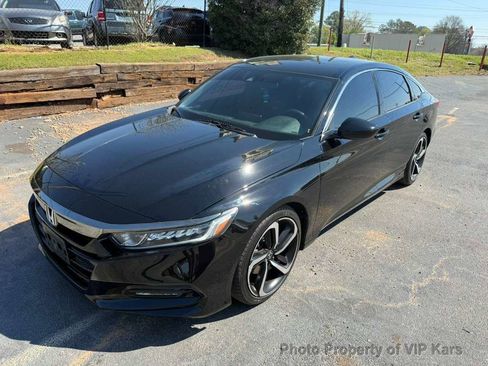 Used 2018 Honda Accord Sport image 22
