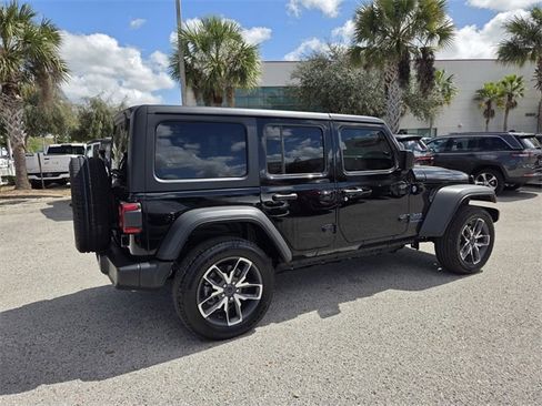 Used 2025 Jeep Wrangler Unlimited Sport S 4xe w/ Convenience Group image 14