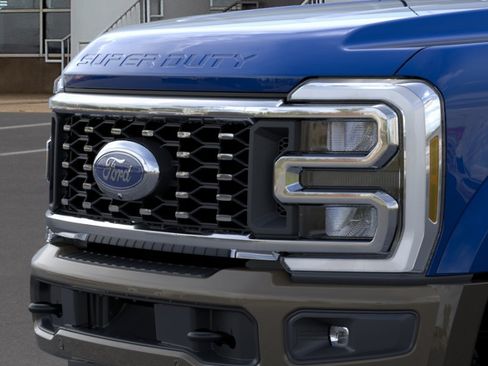 New 2026 Ford F450 King Ranch w/ FX4 Off-Road Package AWD/4WD image 17