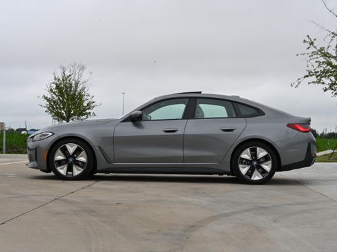 Used 2023 BMW i4 eDrive40 RWD image 6