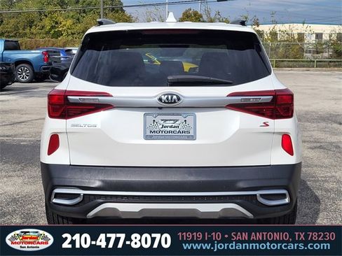 Used 2021 Kia Seltos S image 2