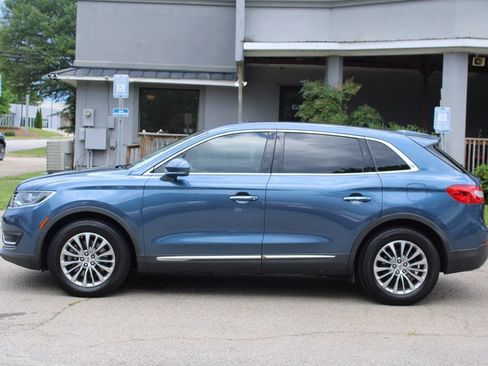 Used 2018 Lincoln MKX Select w/ Select Plus Package FWD image 4