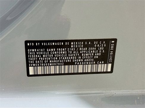 New 2025 Volkswagen Jetta SE image 18