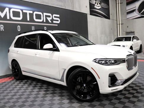 Used 2020 BMW X7 xDrive40i w/ Premium Package image 11