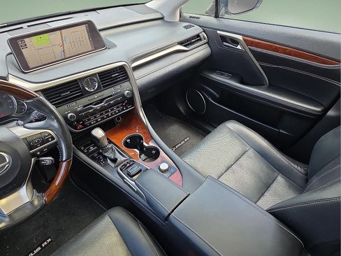 Used 2019 Lexus RX 350L FWD image 12