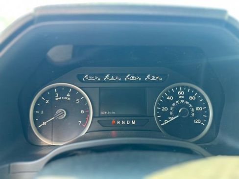 Used 2018 Ford F150 XLT w/ Equipment Group 302A Luxury image 7