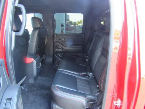 Used 2023 Nissan Frontier Pro-X w/ Pro-X Premium Package image 18