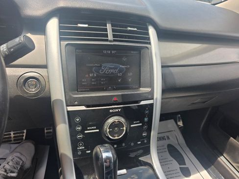Used 2013 Ford Edge Sport w/ Driver Entry Pkg FWD image 17