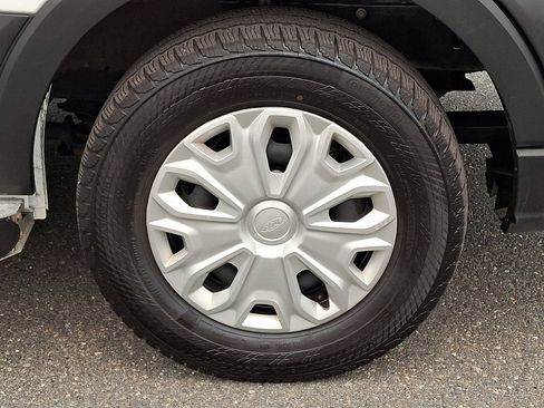 Used 2025 Ford Transit 250 Low Roof w/ Exterior Upgrade Package RWD image 8