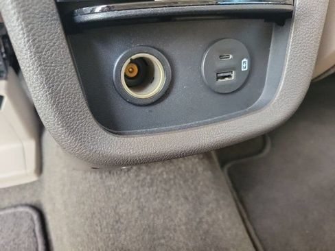Certified 2022 Lincoln Nautilus FWD image 17